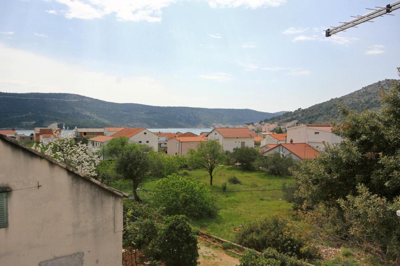 Apartments With A Parking Space Poljica, Trogir - 10010 Marina  Exterior foto