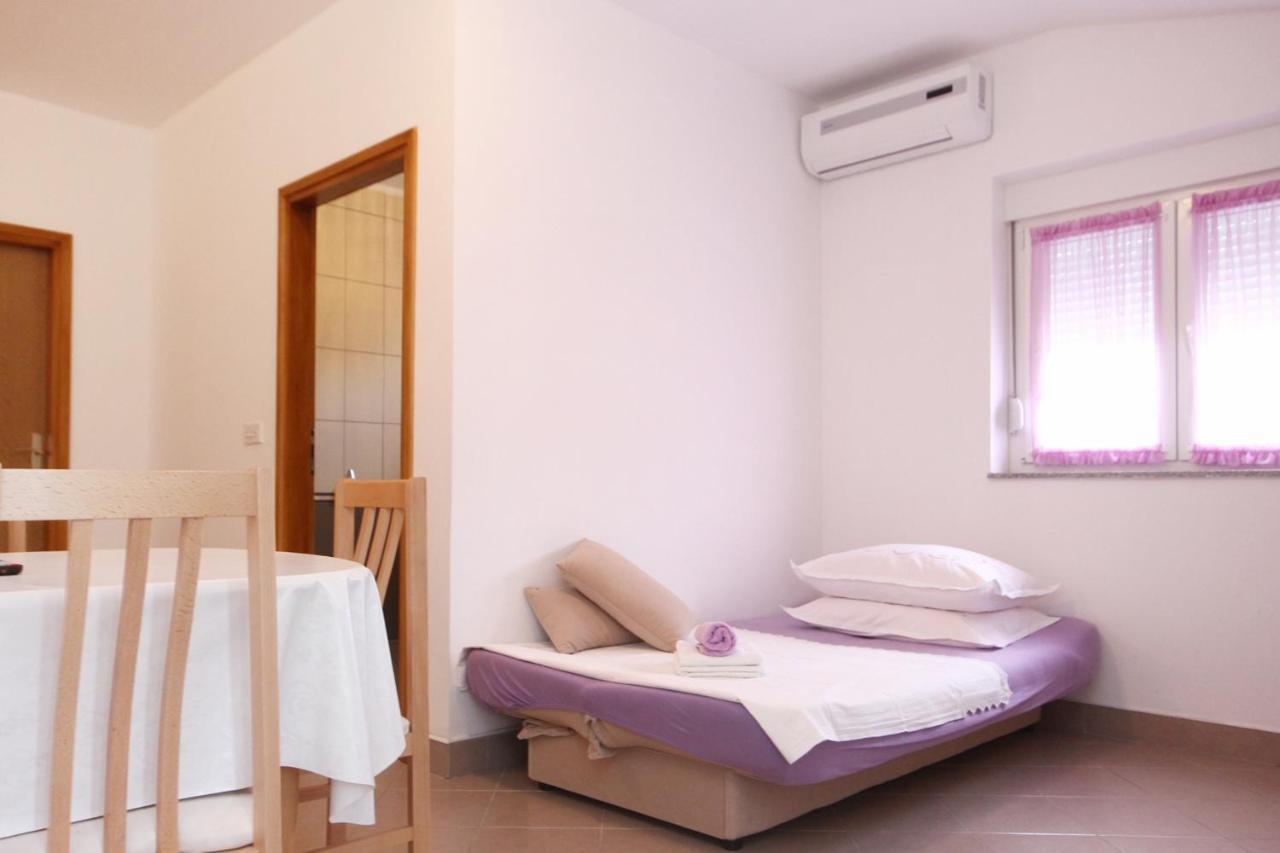 Apartments With A Parking Space Poljica, Trogir - 10010 Marina  Exterior foto